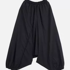 Nevstudio NEV Dark Cross Crotch Oversized Pants -Outlet Sweaters Store 2 ef53ce2a a6fc 461e a358 dccc4c6a1bd1